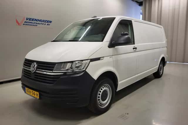 Volkswagen Transporter (2020) thumbnail 2