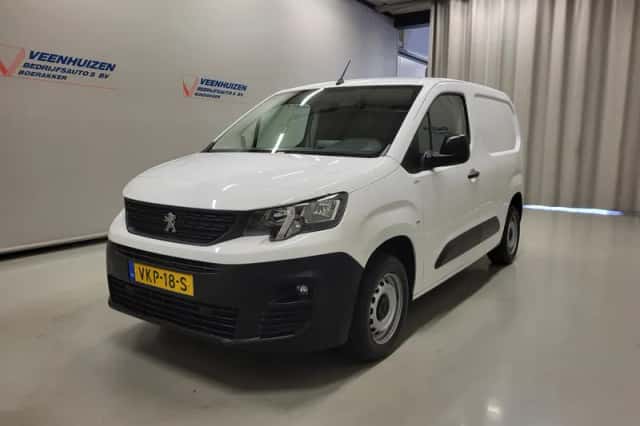 Peugeot Partner (2021) thumbnail 2