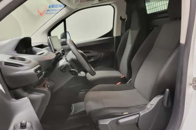 Peugeot Partner (2021) thumbnail 5
