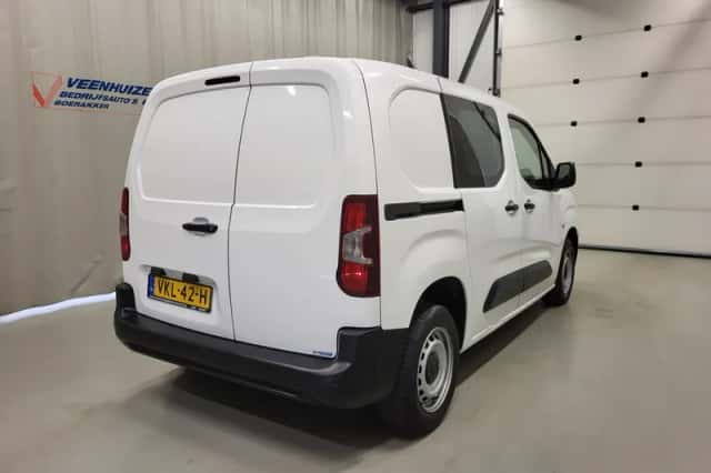 Peugeot Partner (2021) thumbnail 3