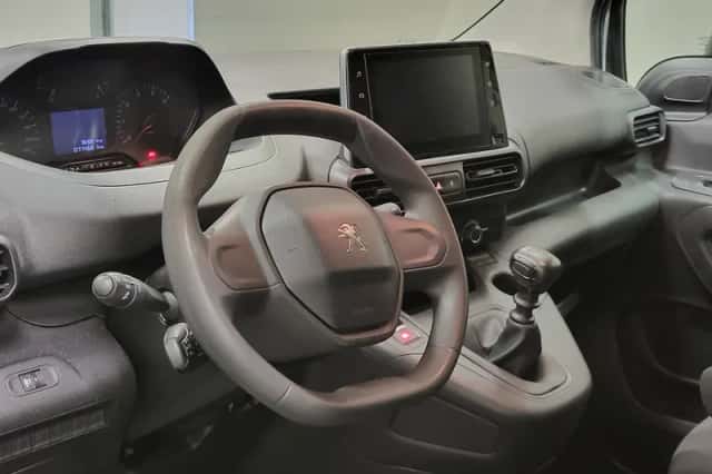 Peugeot Partner (2021) thumbnail 4