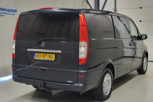 Mercedes-Benz Vito (2005) thumbnail 3
