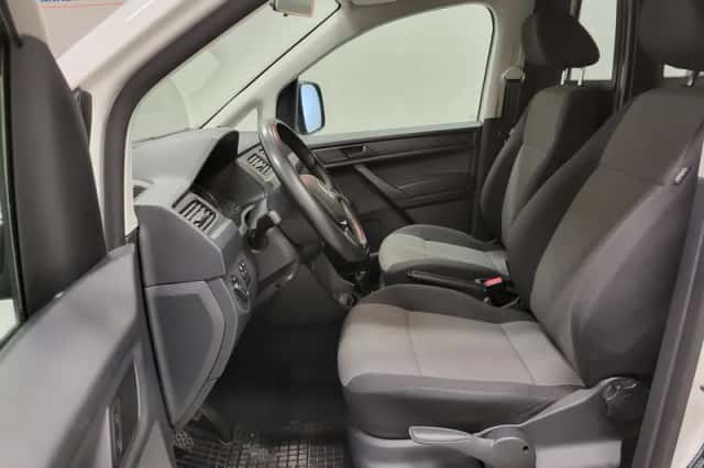 Volkswagen Caddy (2019) thumbnail 5