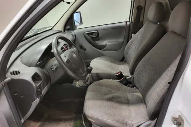 Opel Combo (2004) thumbnail 5