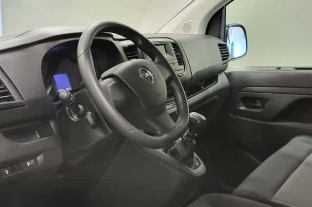 Opel Vivaro (2023) thumbnail 4