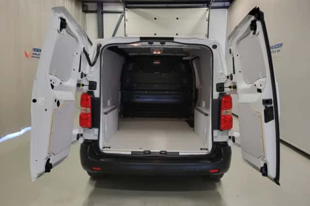 Opel Vivaro (2023) thumbnail 6