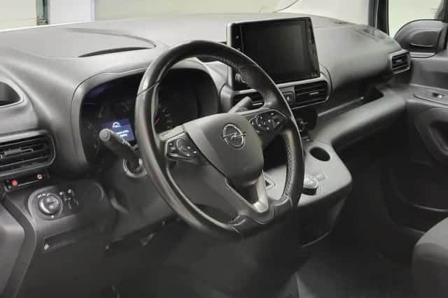 Opel Combo (2021) thumbnail 4
