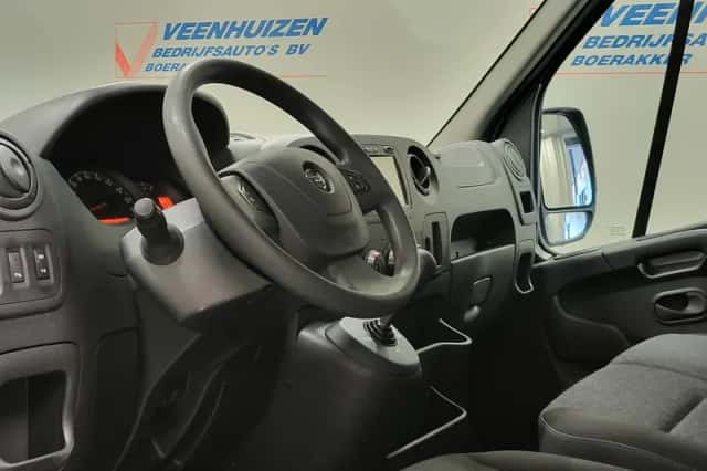Opel Movano (2019) thumbnail 4