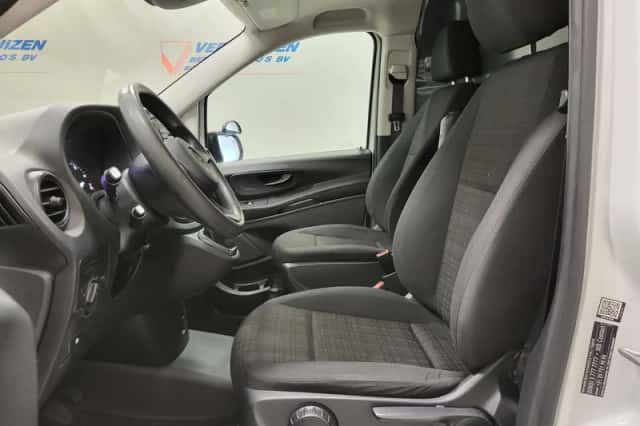 Mercedes-Benz Vito (2019) thumbnail 5