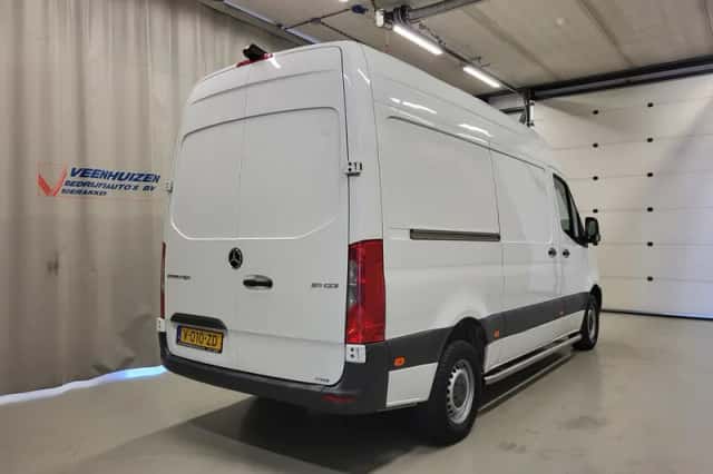 Mercedes-Benz Sprinter (2019) thumbnail 3