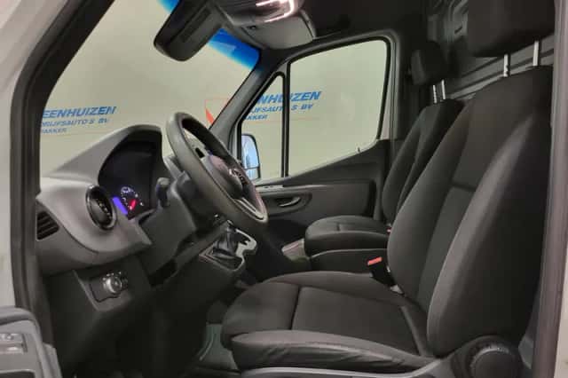Mercedes-Benz Sprinter (2019) thumbnail 5