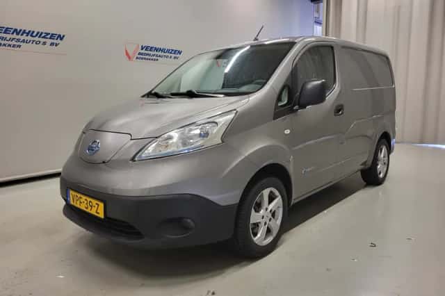 Nissan E-NV200 (2014) thumbnail 2