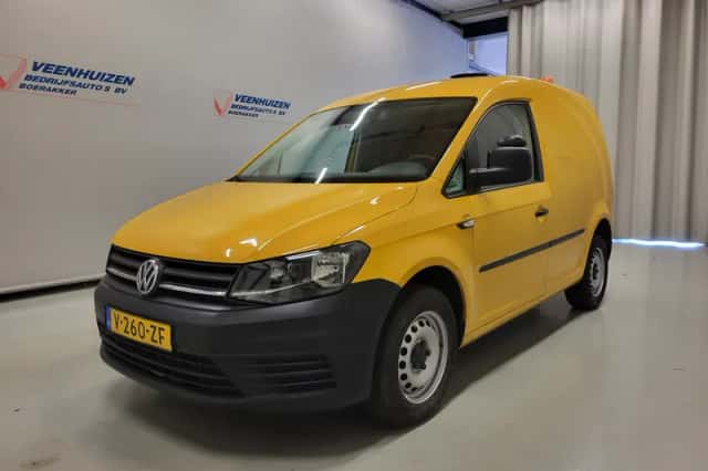 Volkswagen Caddy (2019) thumbnail 2