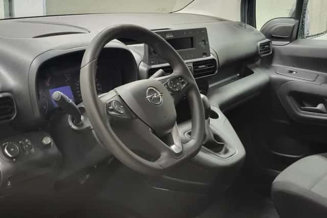 Opel Combo (2020) thumbnail 4