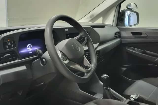 Volkswagen Caddy (2022) thumbnail 4