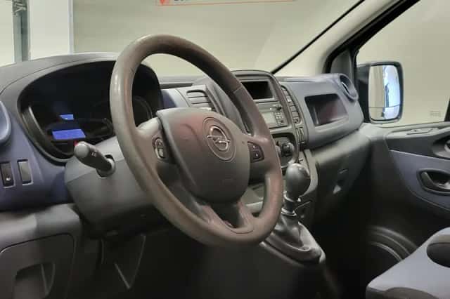 Opel Vivaro (2019) thumbnail 4