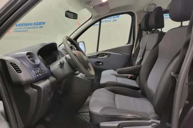 Opel Vivaro (2019) thumbnail 5