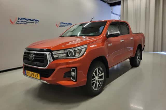 Toyota Hilux (2019) thumbnail 2