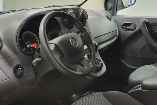 Mercedes-Benz Citan (2020) thumbnail 4