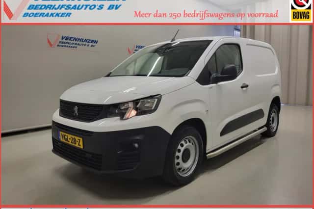 Peugeot Partner (2020) thumbnail 1