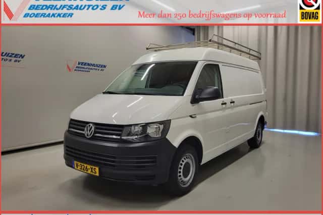 Volkswagen Transporter (2019) thumbnail 1
