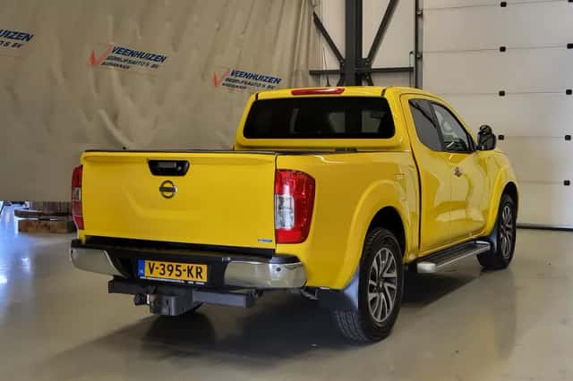 Nissan Navara (2018) thumbnail 3