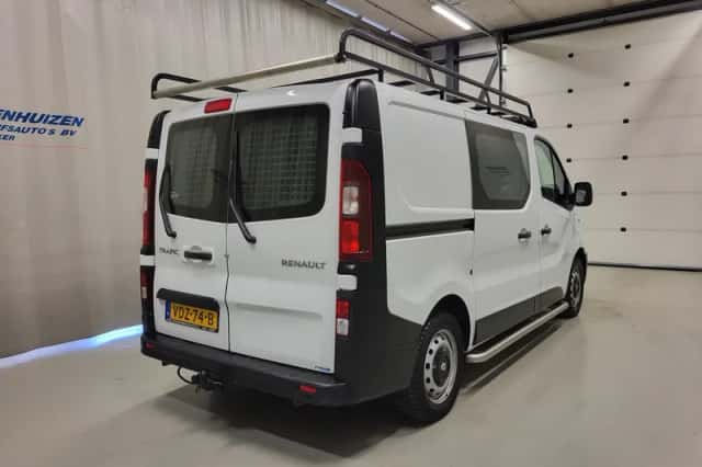 Renault Trafic (2020) thumbnail 3