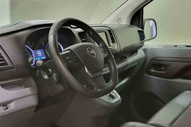 Opel Vivaro-e (2021) thumbnail 4