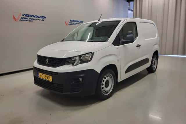 Peugeot Partner (2019) thumbnail 2