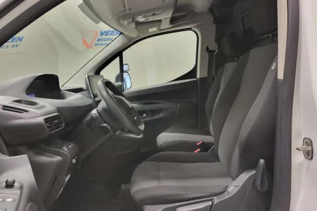 Peugeot Partner (2019) thumbnail 5