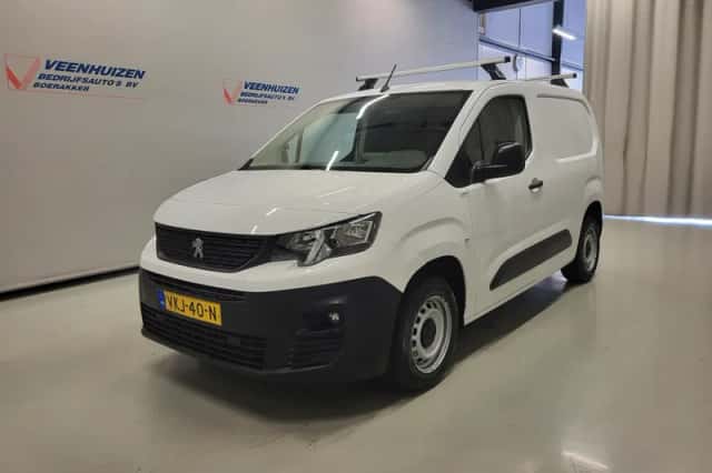 Peugeot Partner (2021) thumbnail 2