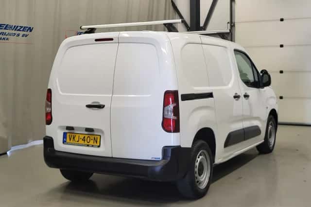 Peugeot Partner (2021) thumbnail 3