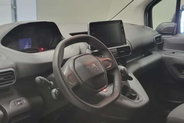 Peugeot Partner (2021) thumbnail 4