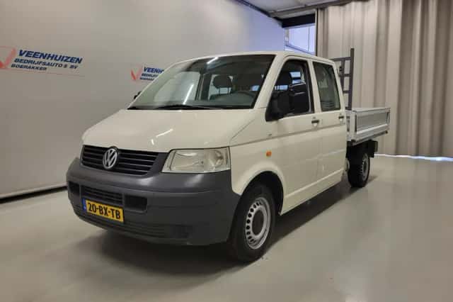 Volkswagen Transporter (2006) thumbnail 2