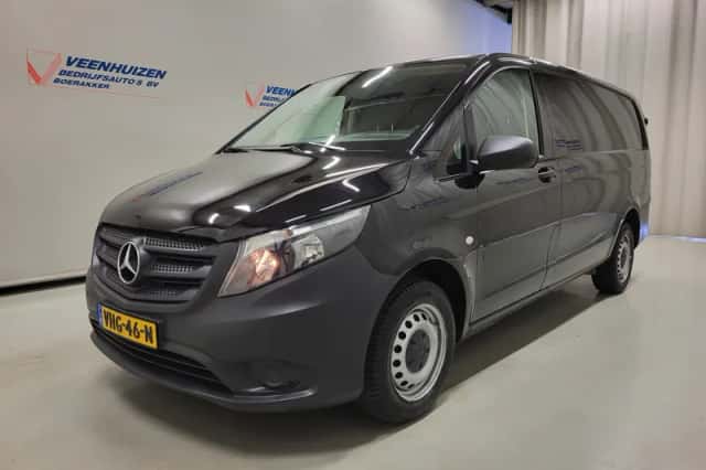 Mercedes-Benz Vito (2020) thumbnail 2
