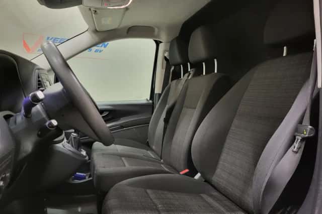 Mercedes-Benz Vito (2020) thumbnail 5