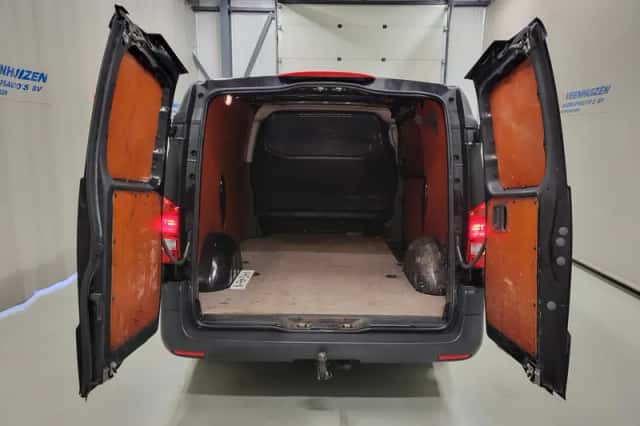 Mercedes-Benz Vito (2020) thumbnail 6