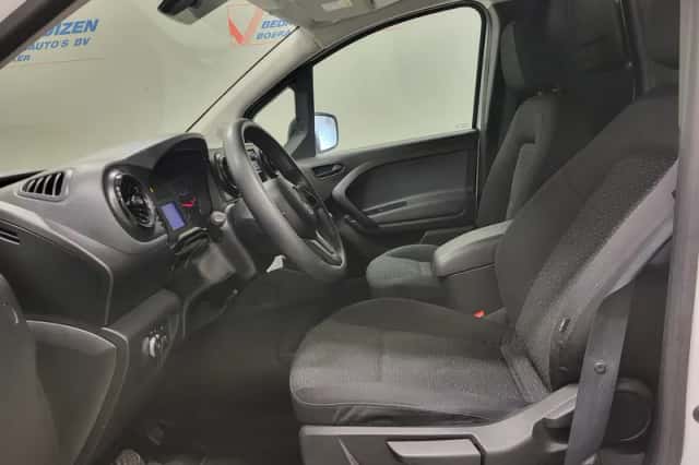 Mercedes-Benz Citan (2022) thumbnail 5