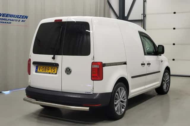 Volkswagen Caddy (2019) thumbnail 3