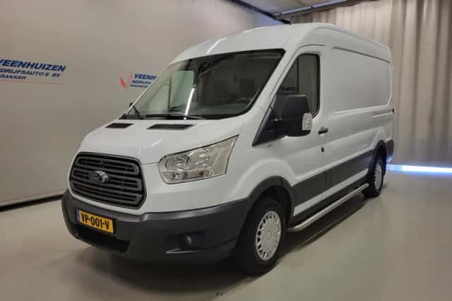 Ford Transit (2015) thumbnail 2