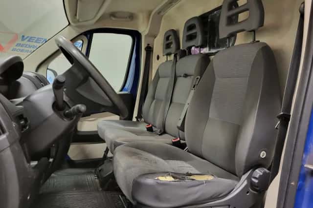 Peugeot Boxer (2012) thumbnail 5