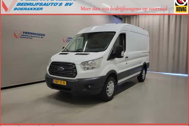 Ford Transit (2019) thumbnail 1