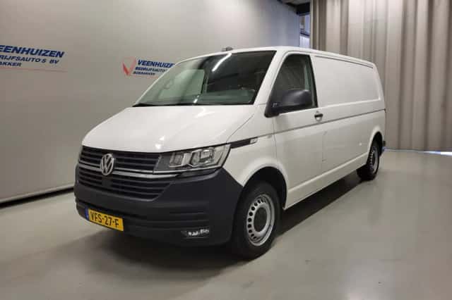 Volkswagen Transporter (2020) thumbnail 2