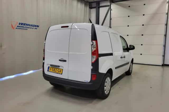 Renault Kangoo (2017) thumbnail 3