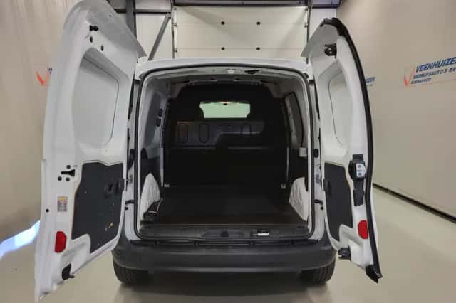 Renault Kangoo (2017) thumbnail 6