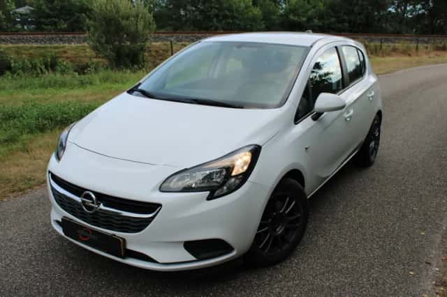 Opel Corsa (2017) thumbnail 3