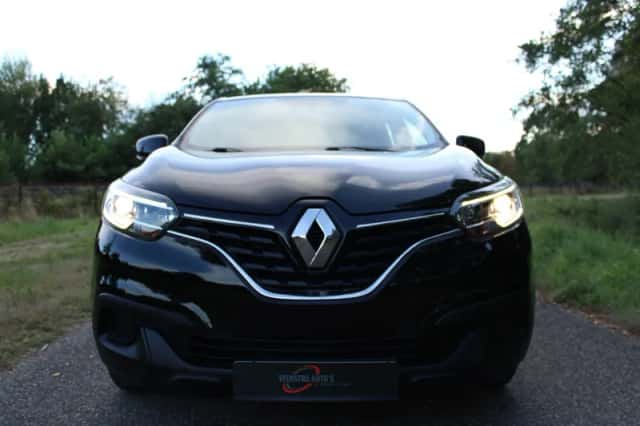Renault Kadjar (2016) thumbnail 3