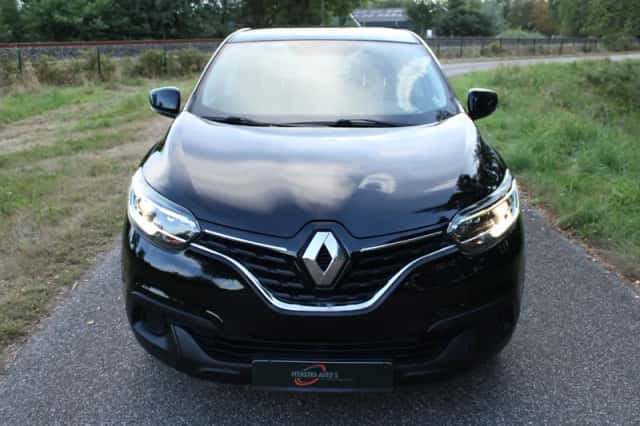 Renault Kadjar (2016) thumbnail 4