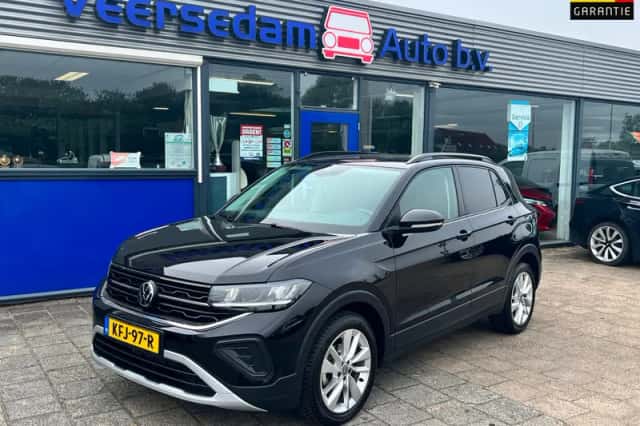 Volkswagen T-Cross (2025) thumbnail 1