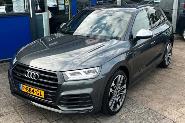 Audi Q5 (2018) thumbnail 3